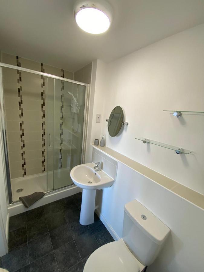Cathedral View Apartment โคเวนทรี ภายนอก รูปภาพ